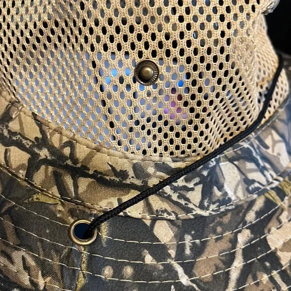 NWT style and fashion  hat. Unisex - Picture 2 of 4